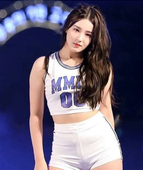 nancy momoland bugil|momoland nancy body.